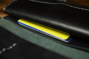 �R�C���P�[�X���̃J�[�h�X�y�[�X