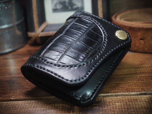 �R�C���P�[�X���̃J�[�h�X�y�[�X