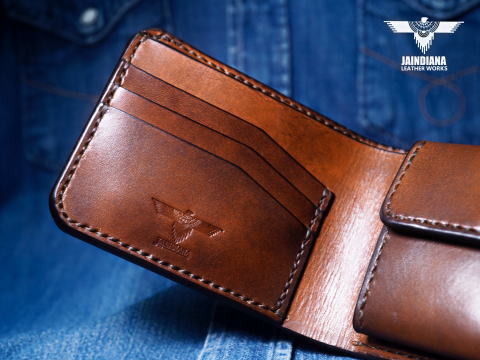 �R�C���P�[�X���̃J�[�h�X�y�[�X