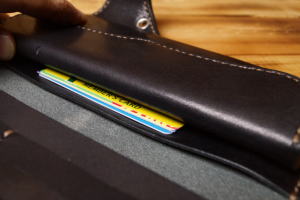 �R�C���P�[�X���̃J�[�h�X�y�[�X