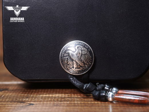 �R�C���P�[�X���̃J�[�h�X�y�[�X