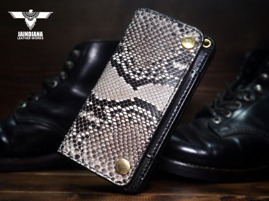 �R�C���P�[�X���̃J�[�h�X�y�[�X