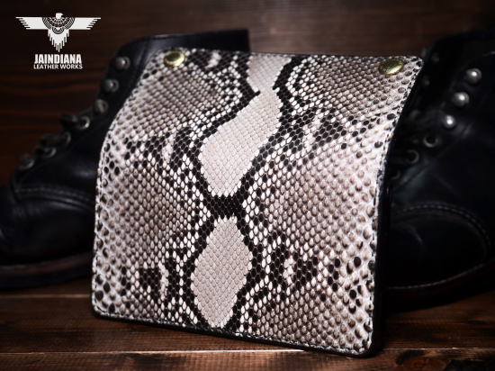 �R�C���P�[�X���̃J�[�h�X�y�[�X