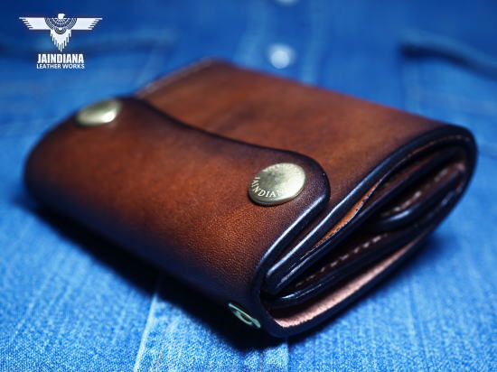 �R�C���P�[�X���̃J�[�h�X�y�[�X