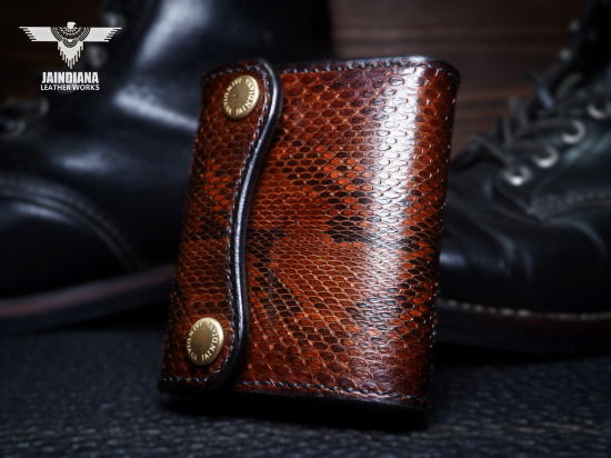 �R�C���P�[�X���̃J�[�h�X�y�[�X